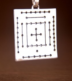 HO-TU pendant